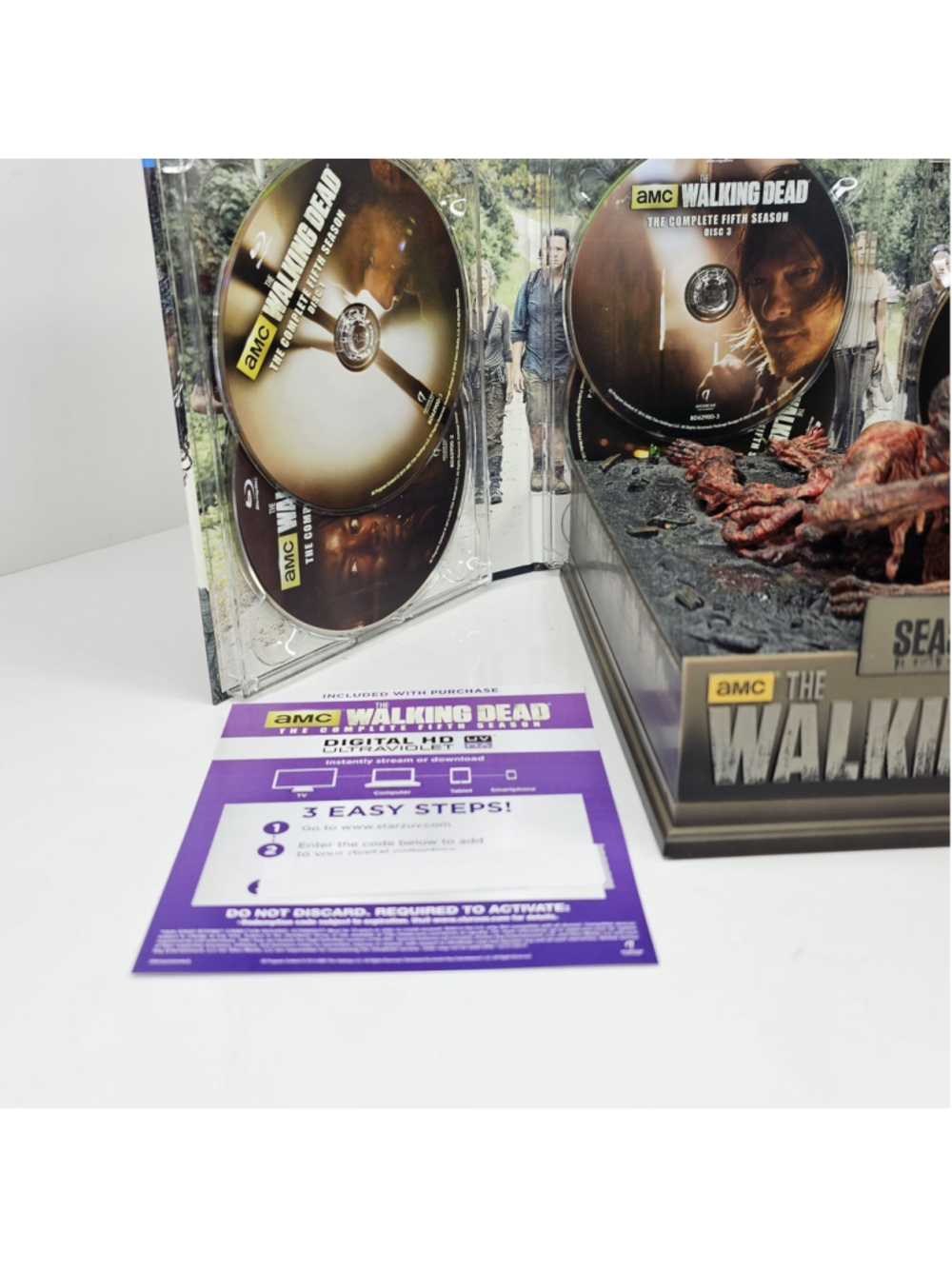 The Walking Dead Complete Season 5 Asphalt Walker Limited Edition - Picture 3 of 16